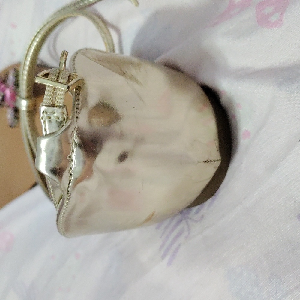 Guess Sandals - Picture 3 of 4
